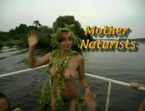 Un documentaire sur le nudisme - Mother naturists [Archives Naturisme]