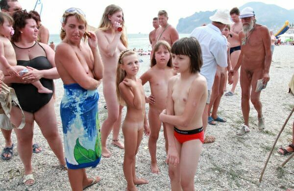 Purenudism nudistes européenne photo de l'apparence (set 63) [Archives Naturisme]