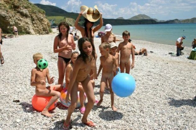 Purenudism nudistes nus des photos (set 59) [Archives Naturisme]