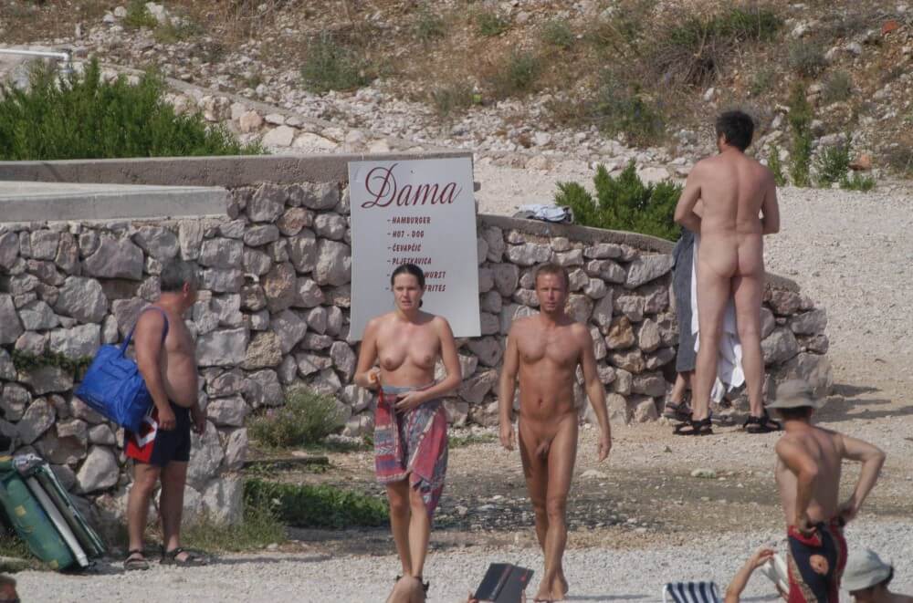 Baska Rock-Wall Path pics - A resort for nature lovers