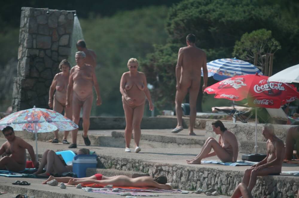 Cove Pyramid Shower Top pics - Nudity as a natural part of human existence