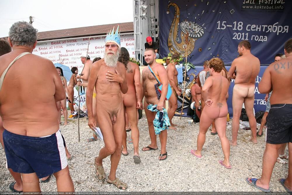 Koktebel Nudism Festival photos - This practice of going nude was embraced by the highest ranks of the aristocracy