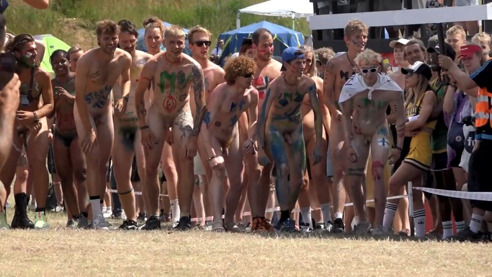 Roskilde Festival Full HD video - Living without unnecessary worries or restrictions is the essence of naturism