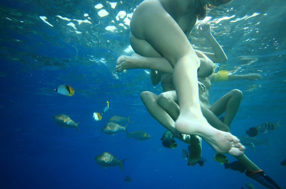 Egyptian Snorkelers Part - The equality of body and spirit is an important idea in the practice of nudism and naturism