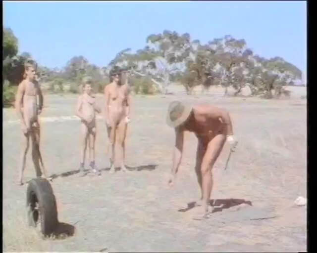 Naturism lifestyle retro - Sincerity is the foundation of the nudist lifestyle
