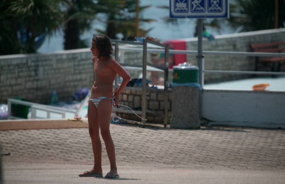 Naturist Pool Walkaround pics - Nudism and naturism help us break free from imposed stereotypes