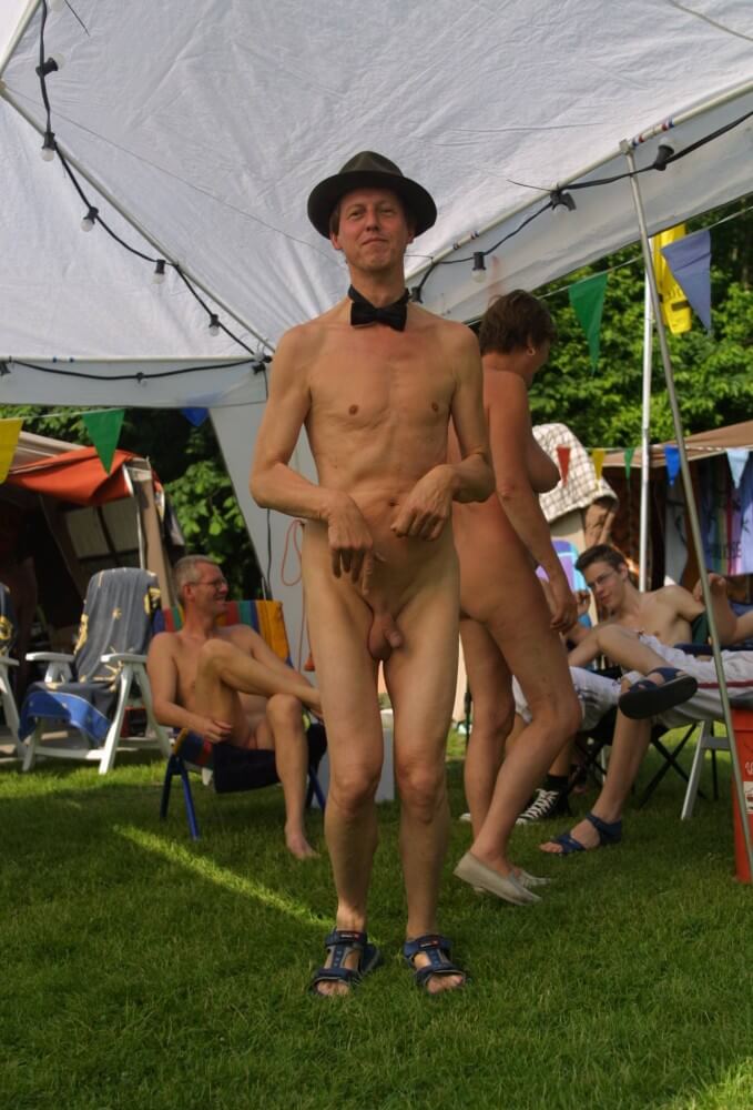 Holland Show and Relaxation - Naturism as a Way to Connect with Nature