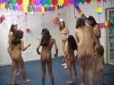 Naturist Freedom: Princess - Love for oneself and nature as the foundation of the naturist lifestyle