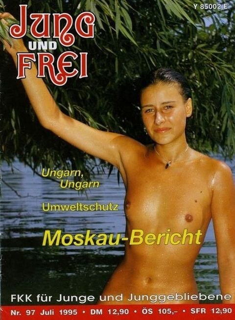 Jung und Frei Nr 97 - Taking off ones clothes is a way to strengthen inner harmony