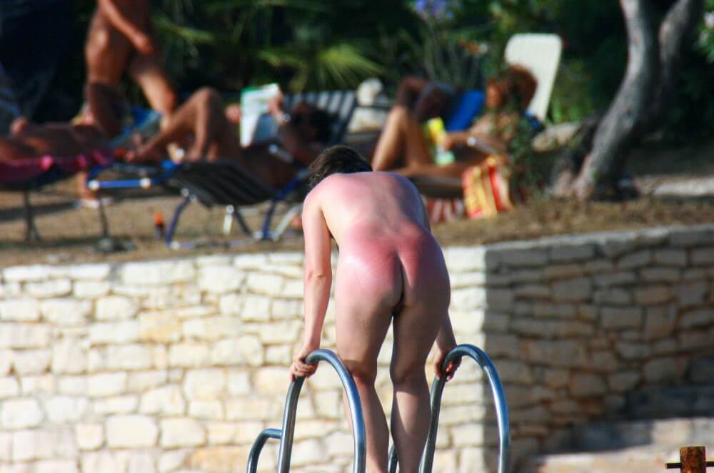 Uka FKK Adults Water Play photos - Watching naked nudists