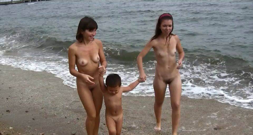Land and Sea Naturism vol 1 - The worship of the naked body