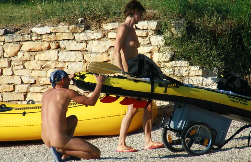 Rafting Team Excursions pics - A life free of unnecessary worries is a hallmark of naturism