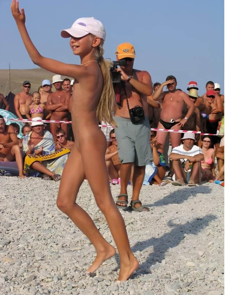 Holiday of the Neptune photos - Complete Natural Nudity