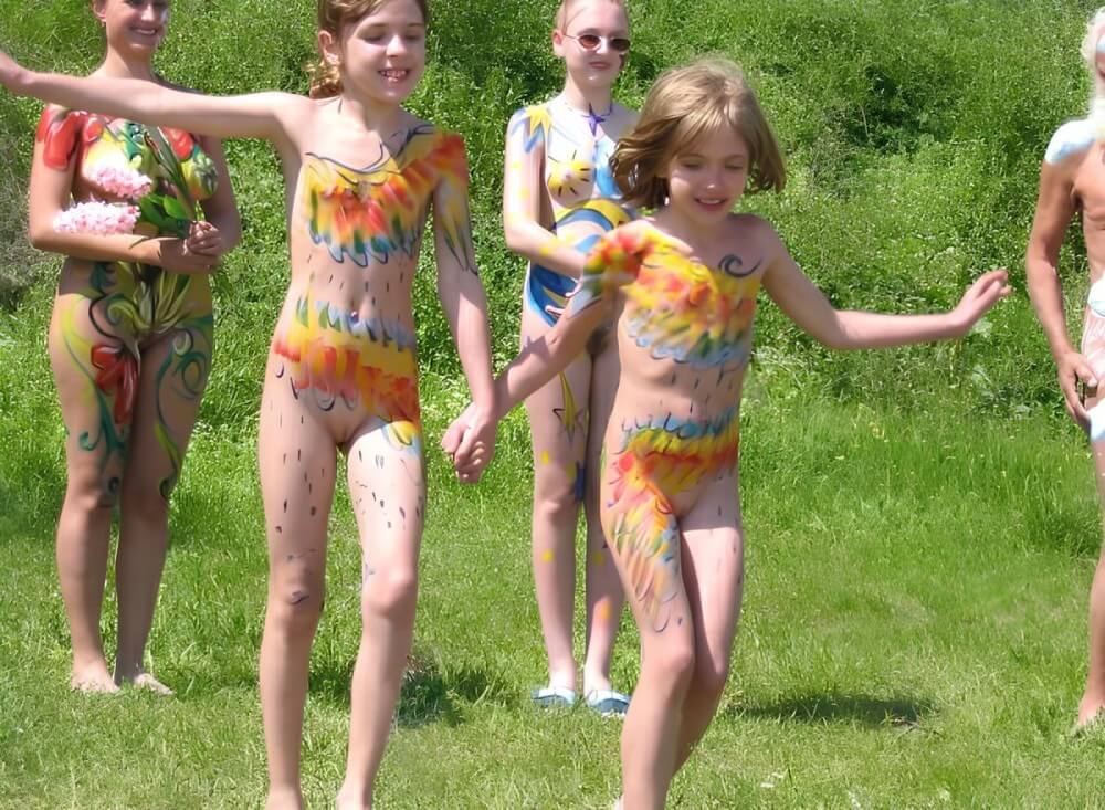 Naturism photo gallery # 29 - Nudism and naturism are a path to accepting ones own nature