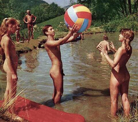 Vintage nudism photos - Nature provides strength and energy
