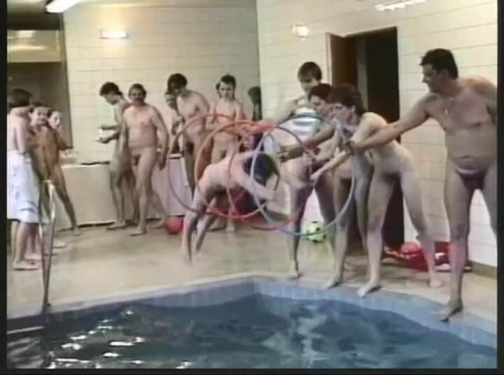 Helios Natura: Gong Hotel Pool Party - A life free of unnecessary worries is a hallmark of naturism