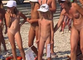 Naturist Royal Family Show video - A nudist values simplicity and naturalness in life