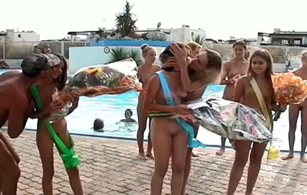 Nudist girls beauty contest video France - Sunat Natplus HD - Types of recreation in nudist and naturist resorts and parks
