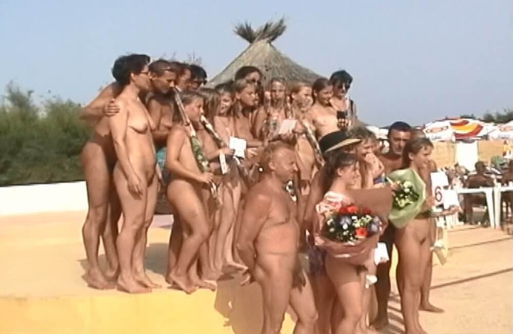 Miss Teen JR. Pageants # 20 video Sunat Natplus Full HD - The practice of naturism helps build trust and honesty among people