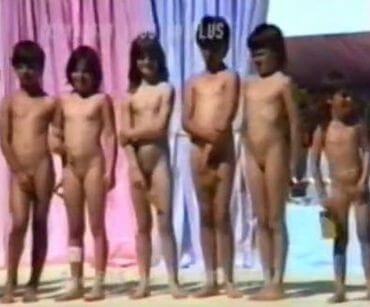 Eureka Funday 1988 video - Being oneself and accepting ones body as core principles of naturism and nudism